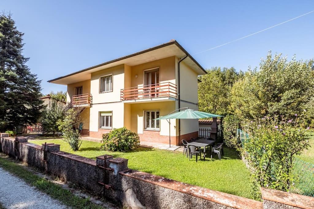Appartamento Poggio Del Sole Lukka Zewnętrze zdjęcie
