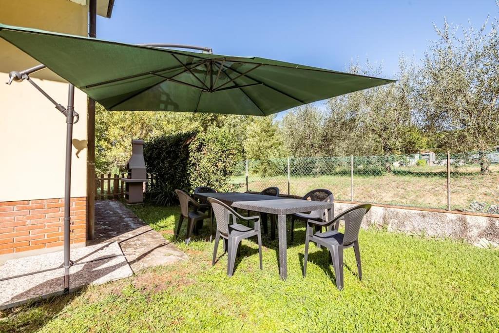 Appartamento Poggio Del Sole Lukka Zewnętrze zdjęcie